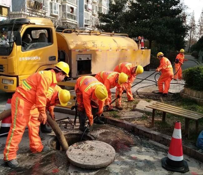 拉萨市政管道清淤